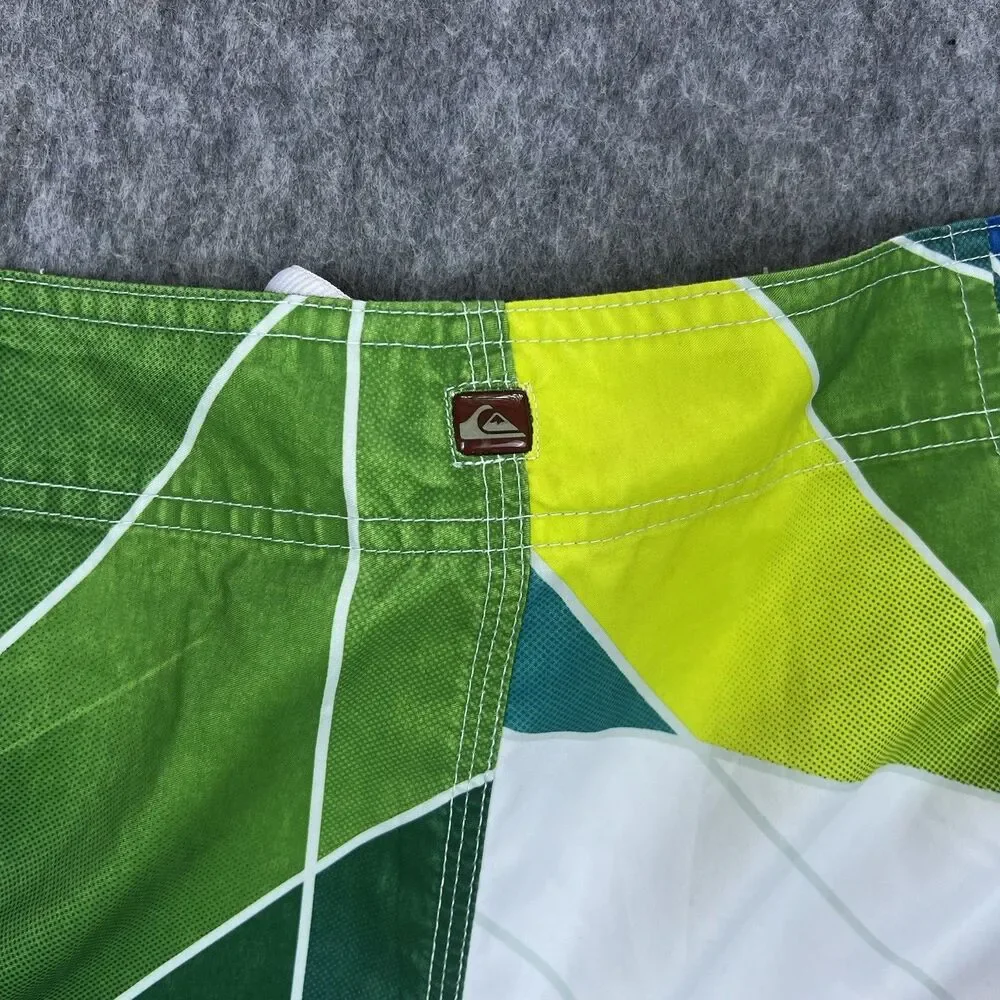 Quiksilver Men's Board Shorts White Green Drawstring Stretch Swim Trunks Size 40